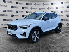 2026 Volvo XC40 B5 Plus SUV