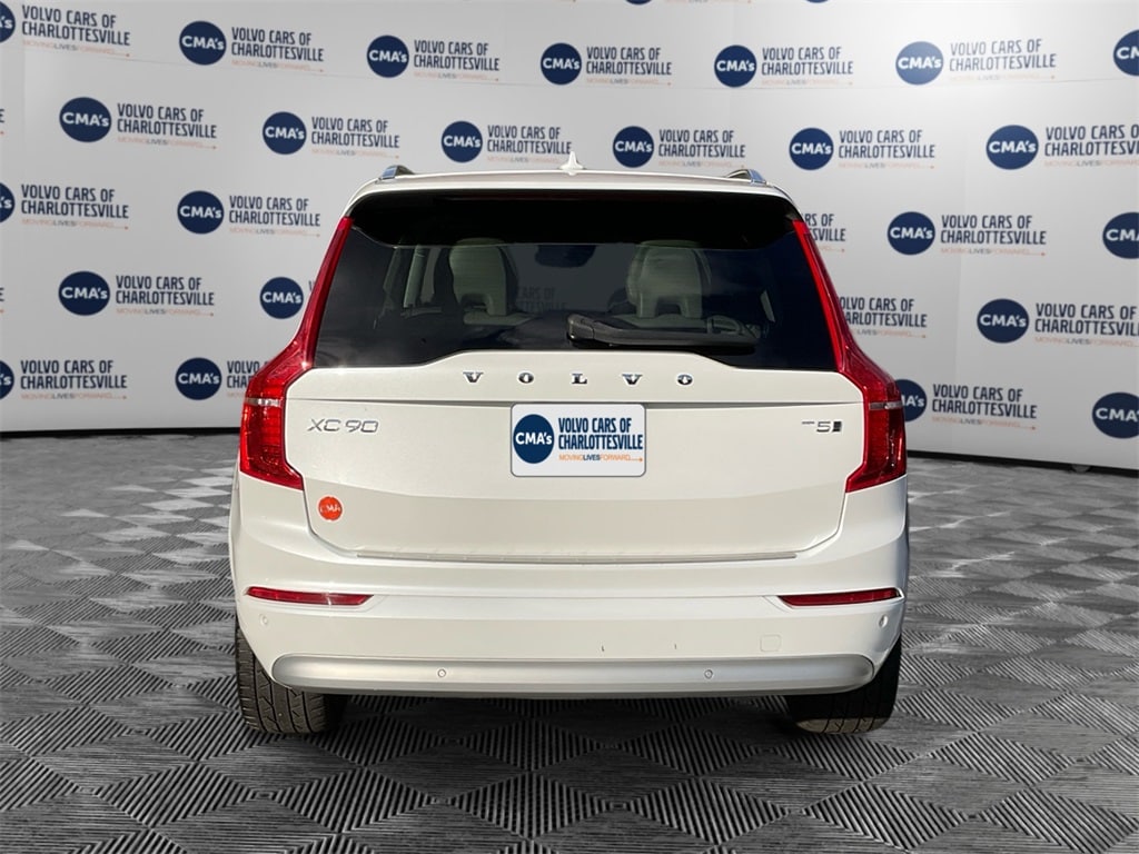 Used 2022 Volvo XC90 T5 AWD Momentum 7 Seater SUV
