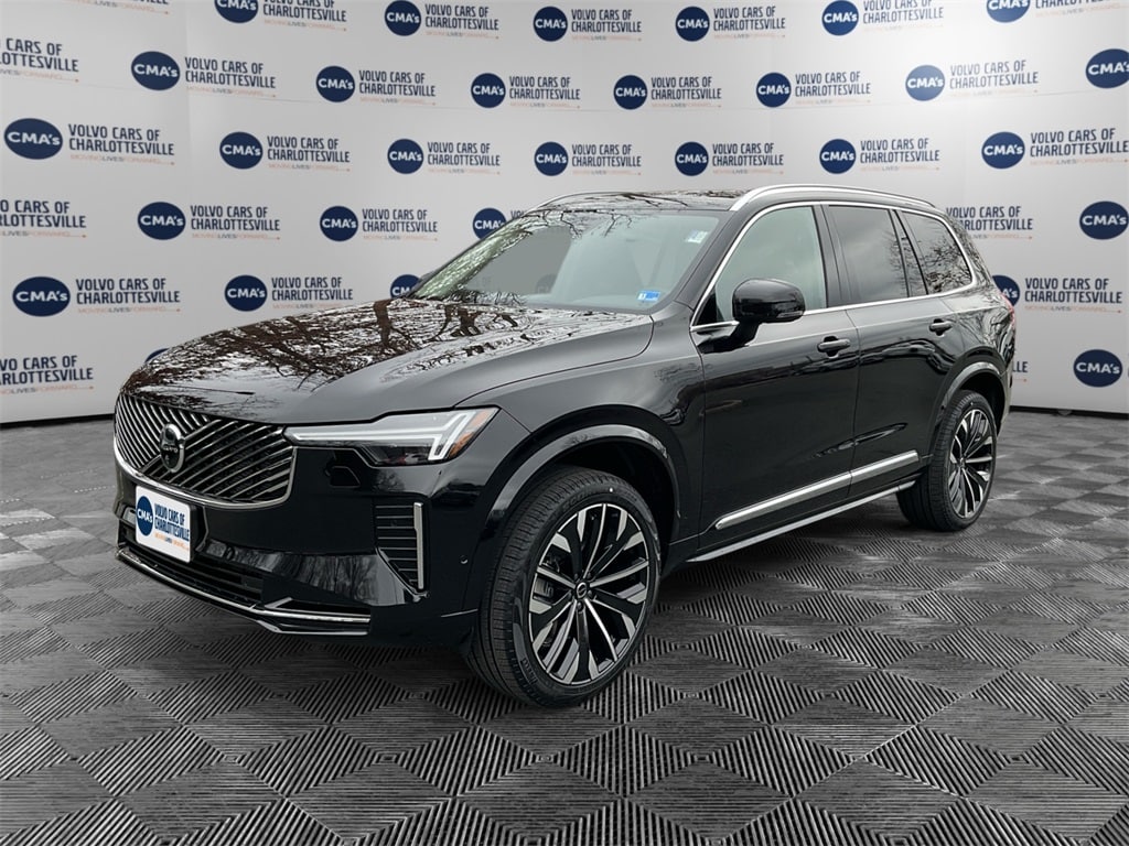 2026 Volvo XC90 Plus's photo