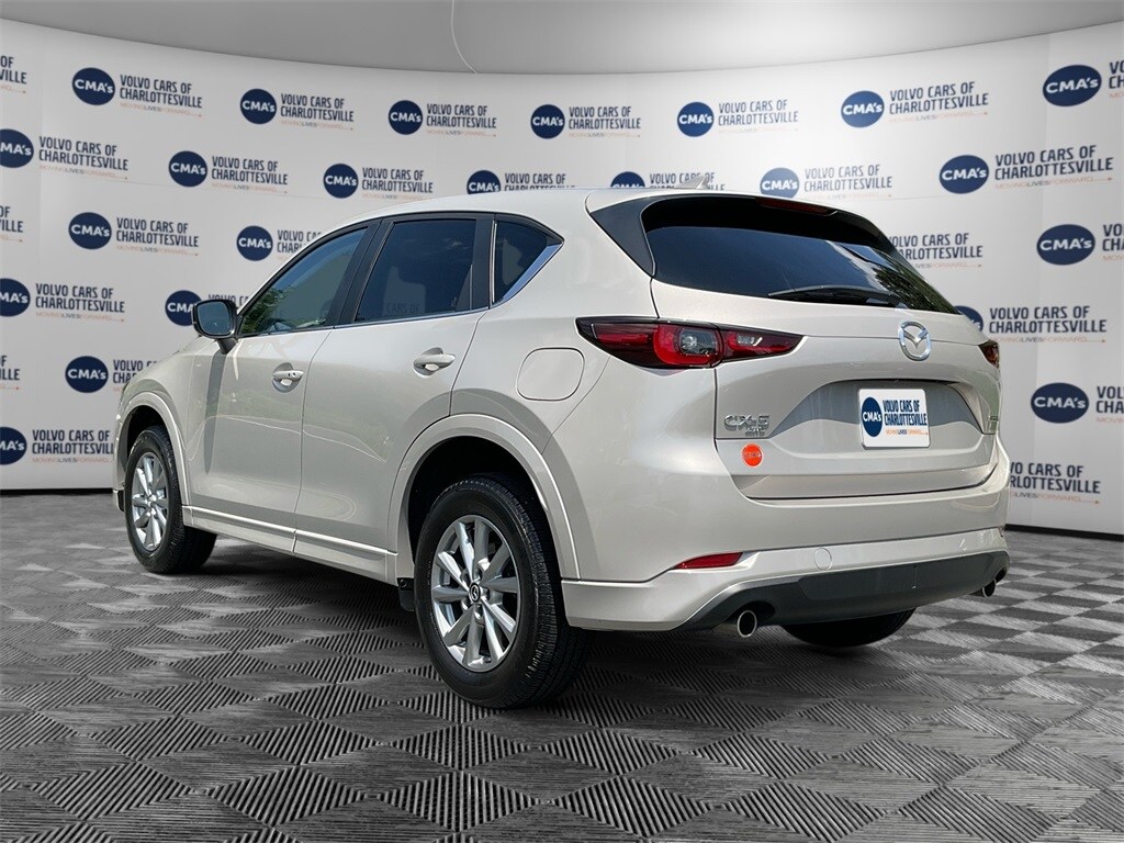 2024 Mazda CX-5 2.5 S Preferred photo 2