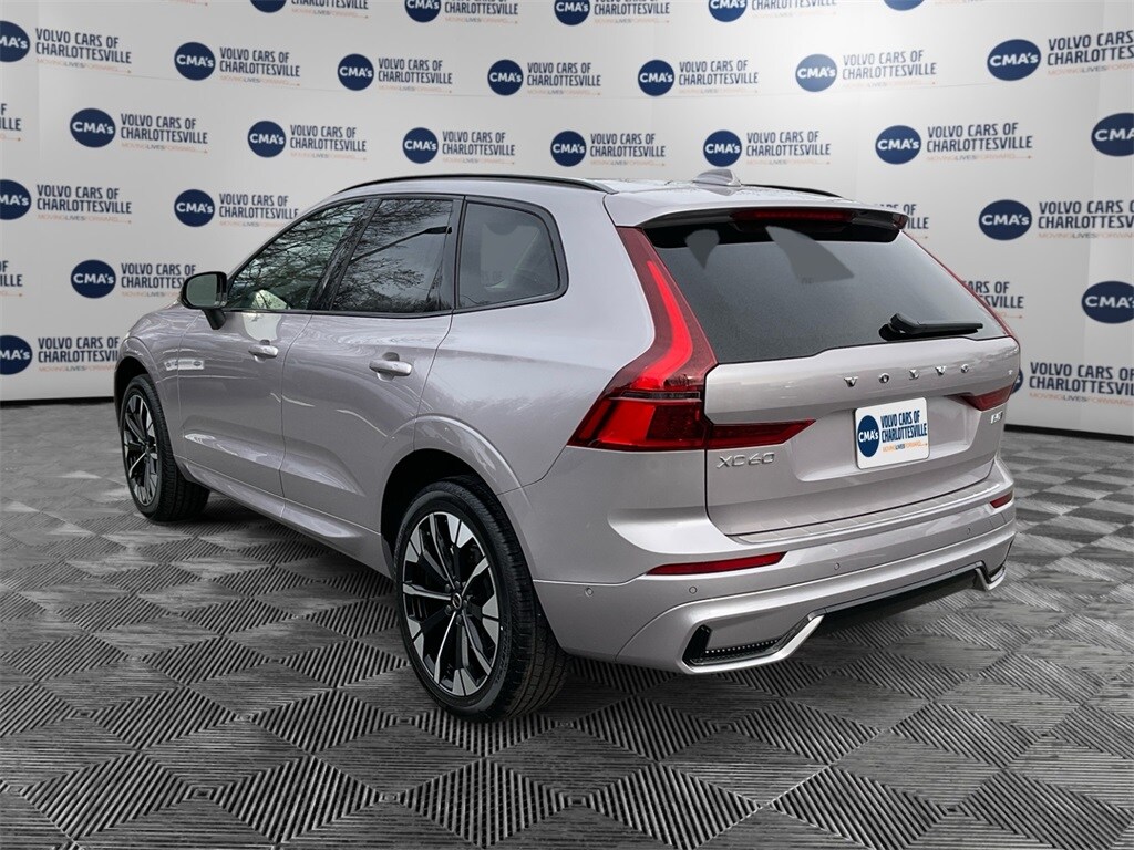 New 2026 Volvo XC60 B5 Plus SUV