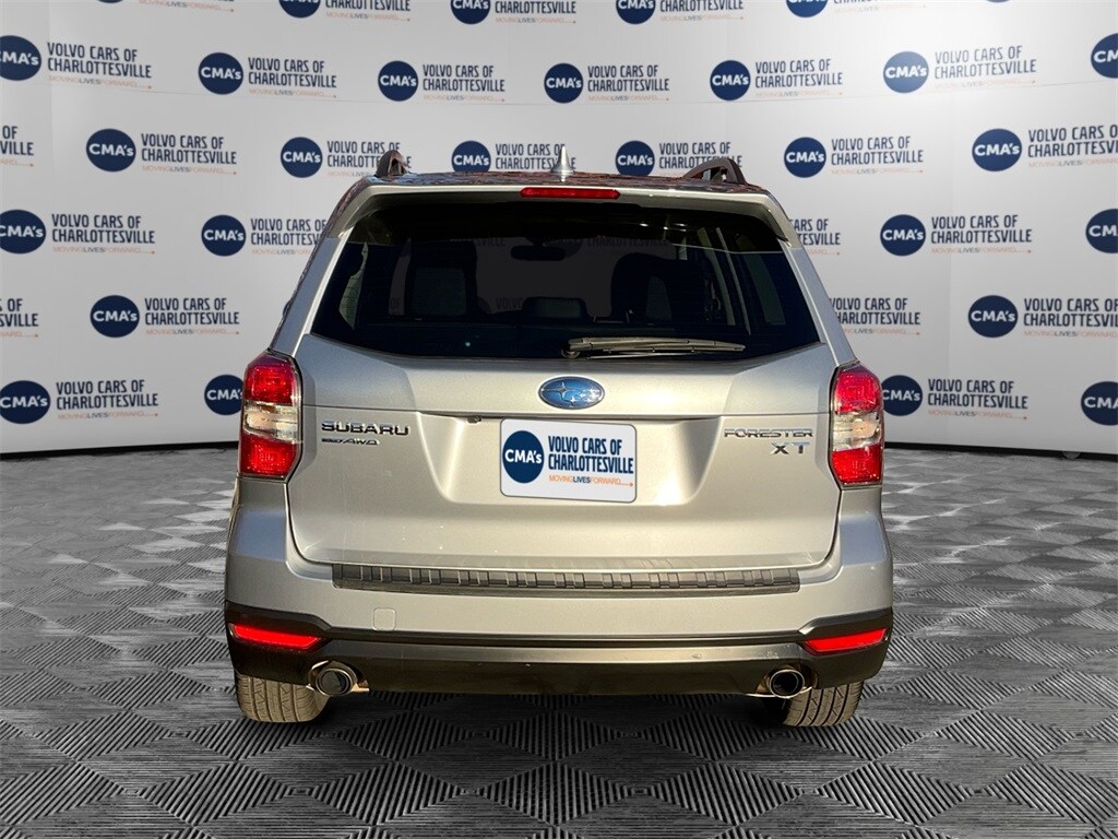 2016 Subaru Forester 2.0XT Touring photo 4