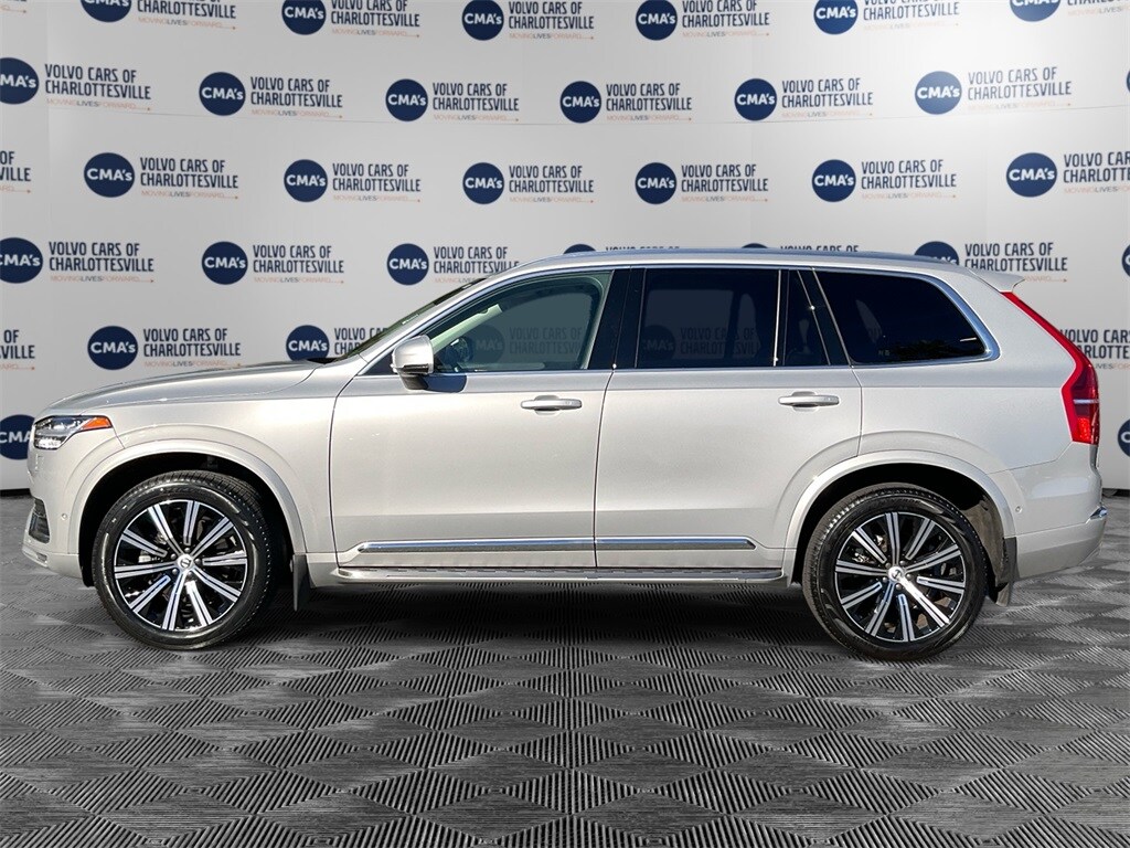2024 Volvo XC90 B5 Plus photo 2