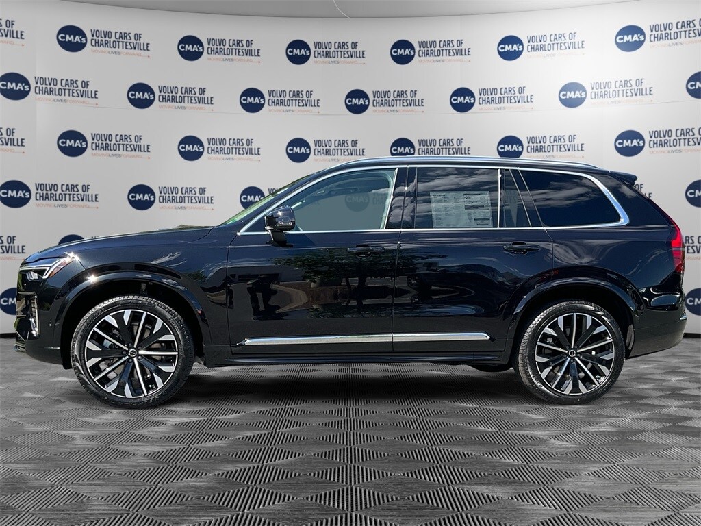 2025 Volvo XC90 AWD Plus photo 2