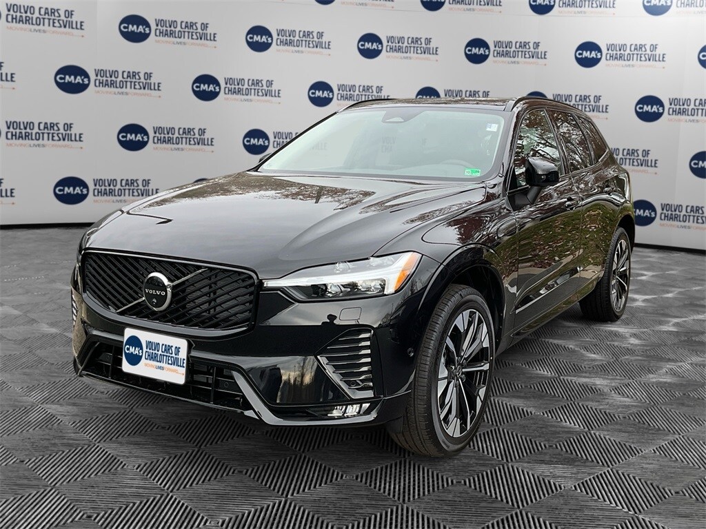 New 2026 Volvo XC60 B5 Plus SUV
