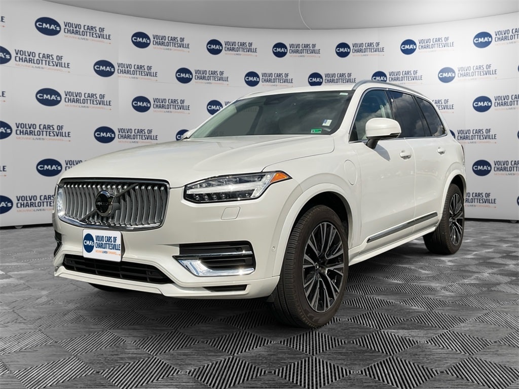 2025 Volvo XC90 T8 Plus Bright Theme 7P