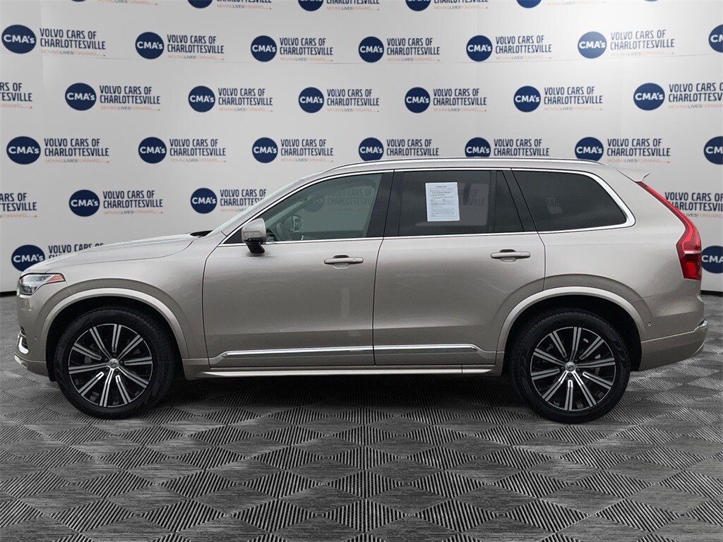 2024 Volvo XC90 Plus photo 2