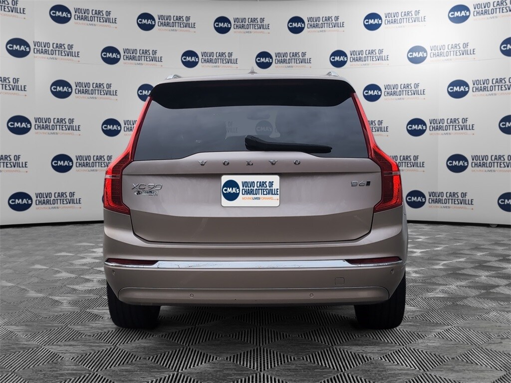 2024 Volvo XC90 Plus photo 3