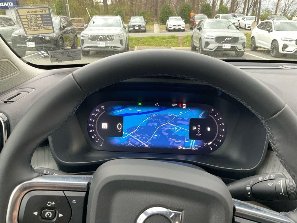 Used 2024 Volvo XC40 B5 Plus Bright SUV