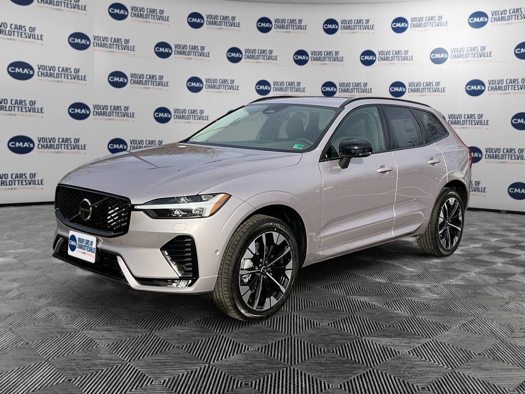 2026 Volvo XC60 B5 Plus Dark AWD's photo