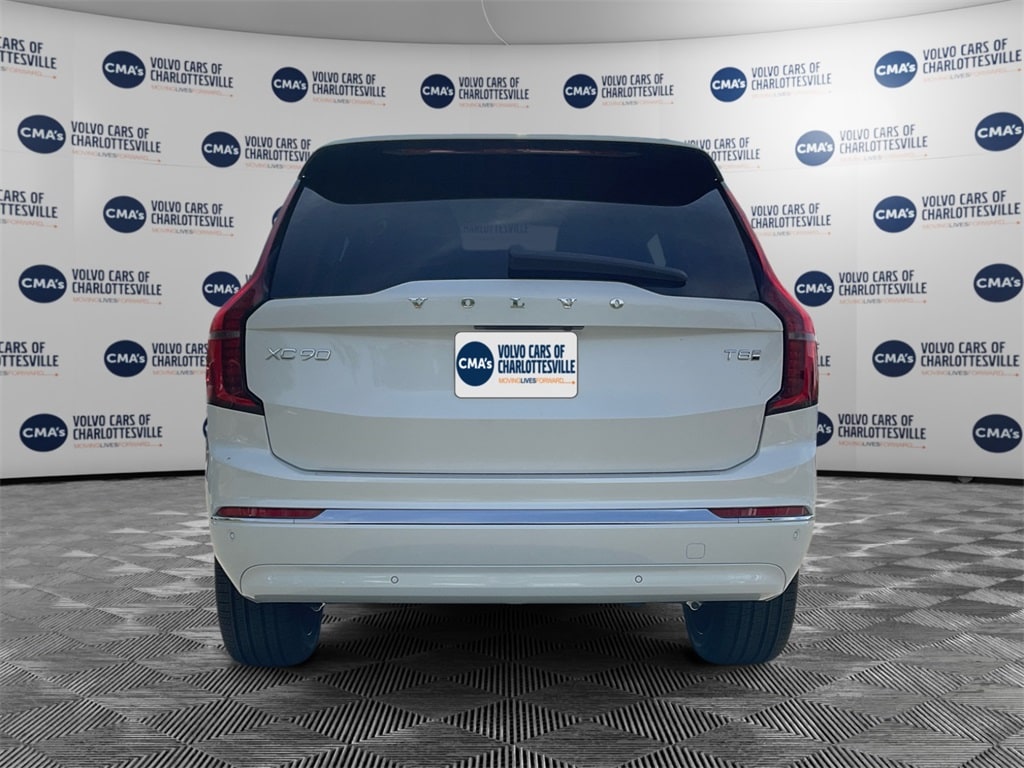 Used 2025 Volvo XC90 plug-in hybrid T8 (2025.5) Plus 7-Seater SUV