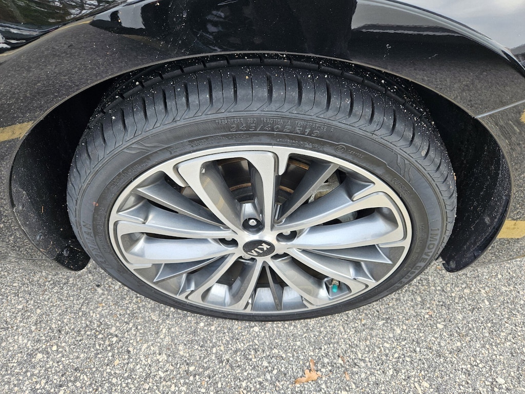 Used 2019 Kia Cadenza Technology Sedan