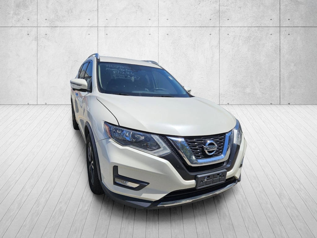 Used 2017 Nissan Rogue SL FWD SL