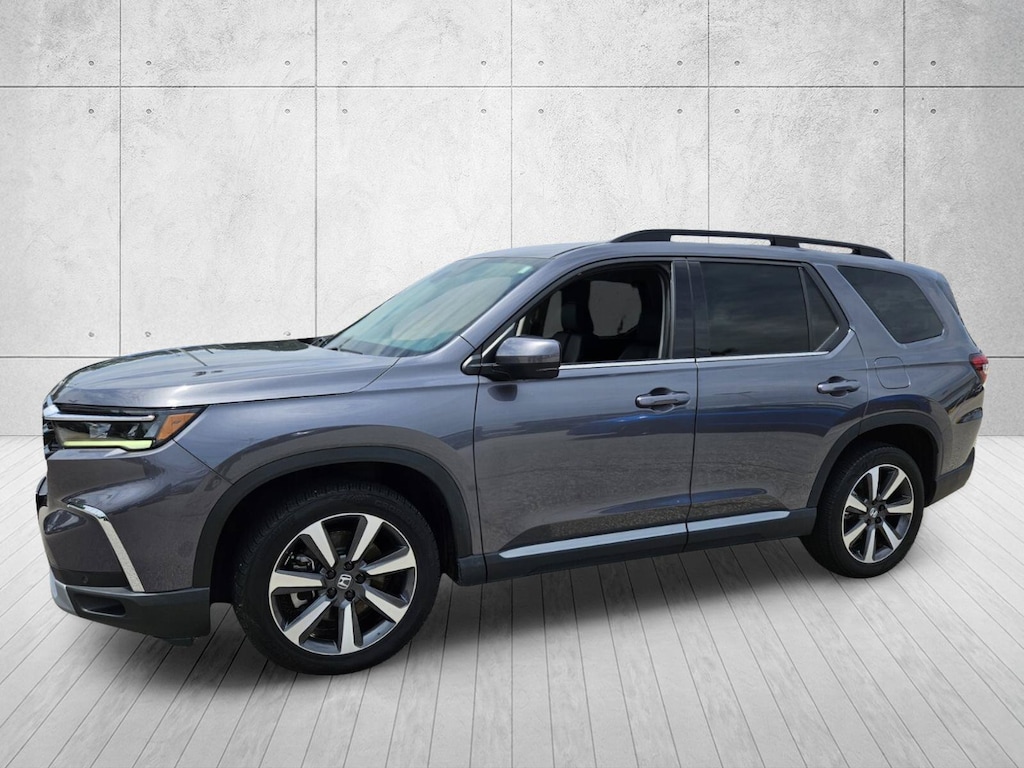 Used 2023 Honda Pilot Touring Touring AWD