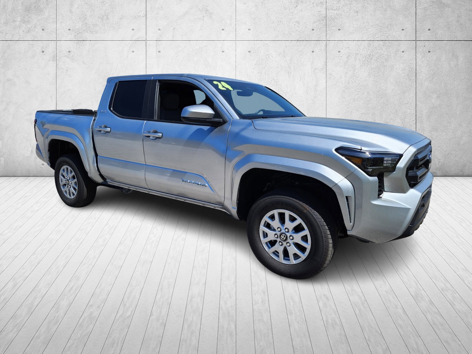 2024 Toyota Tacoma 4WD SR5