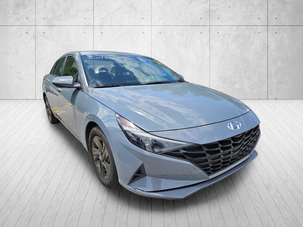 Used 2023 Hyundai Elantra SEL SEL IVT