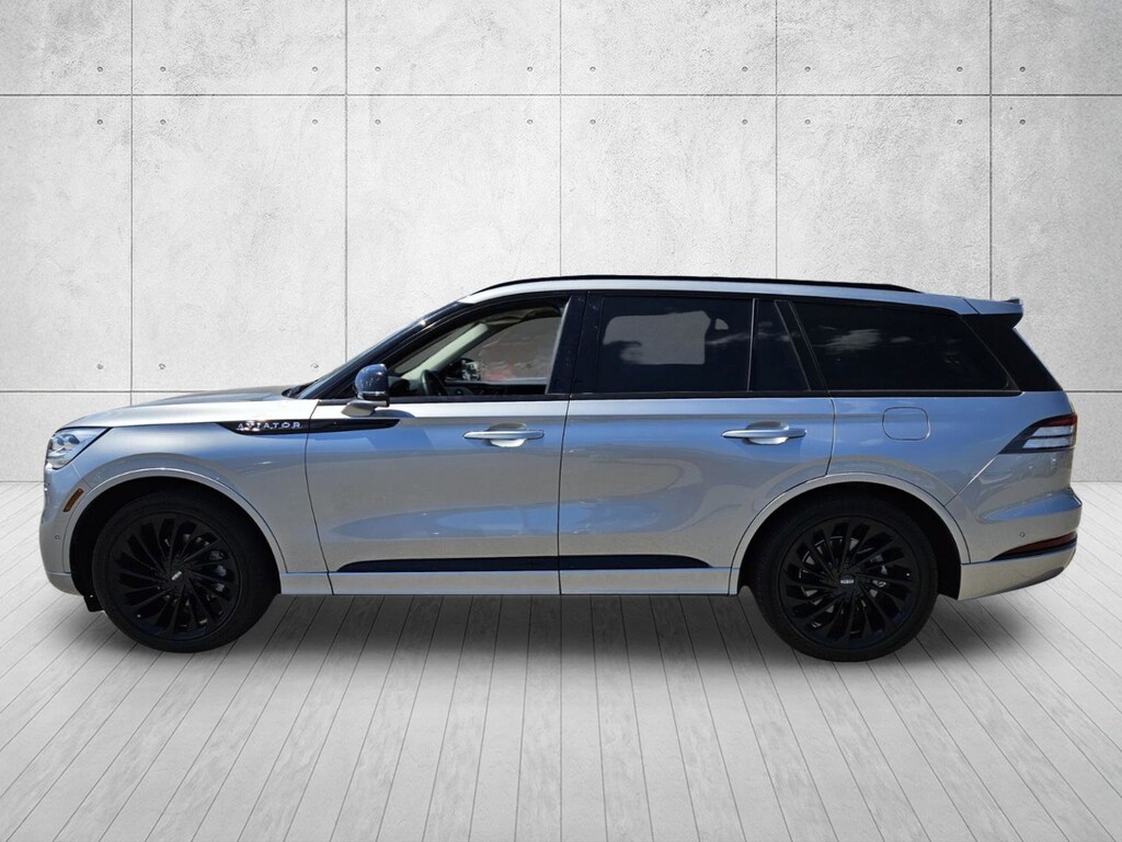 Used 2024 Lincoln Aviator Reserve Reserve RWD