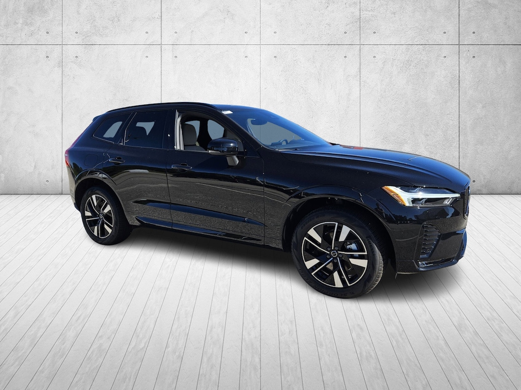 New 2026 Volvo XC60 B5 Core SUV