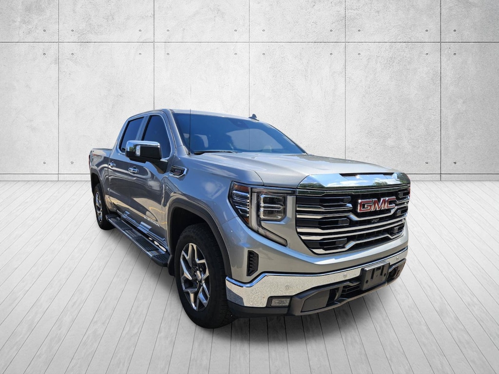 Used 2024 GMC Sierra 1500 SLT 4WD Crew Cab 147 SLT