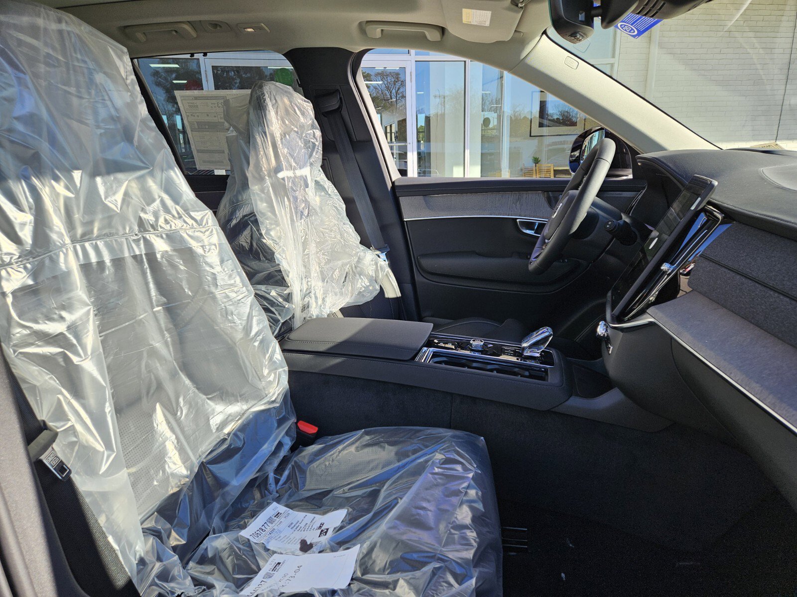 2026 Volvo XC90 Ultra - Photo 12