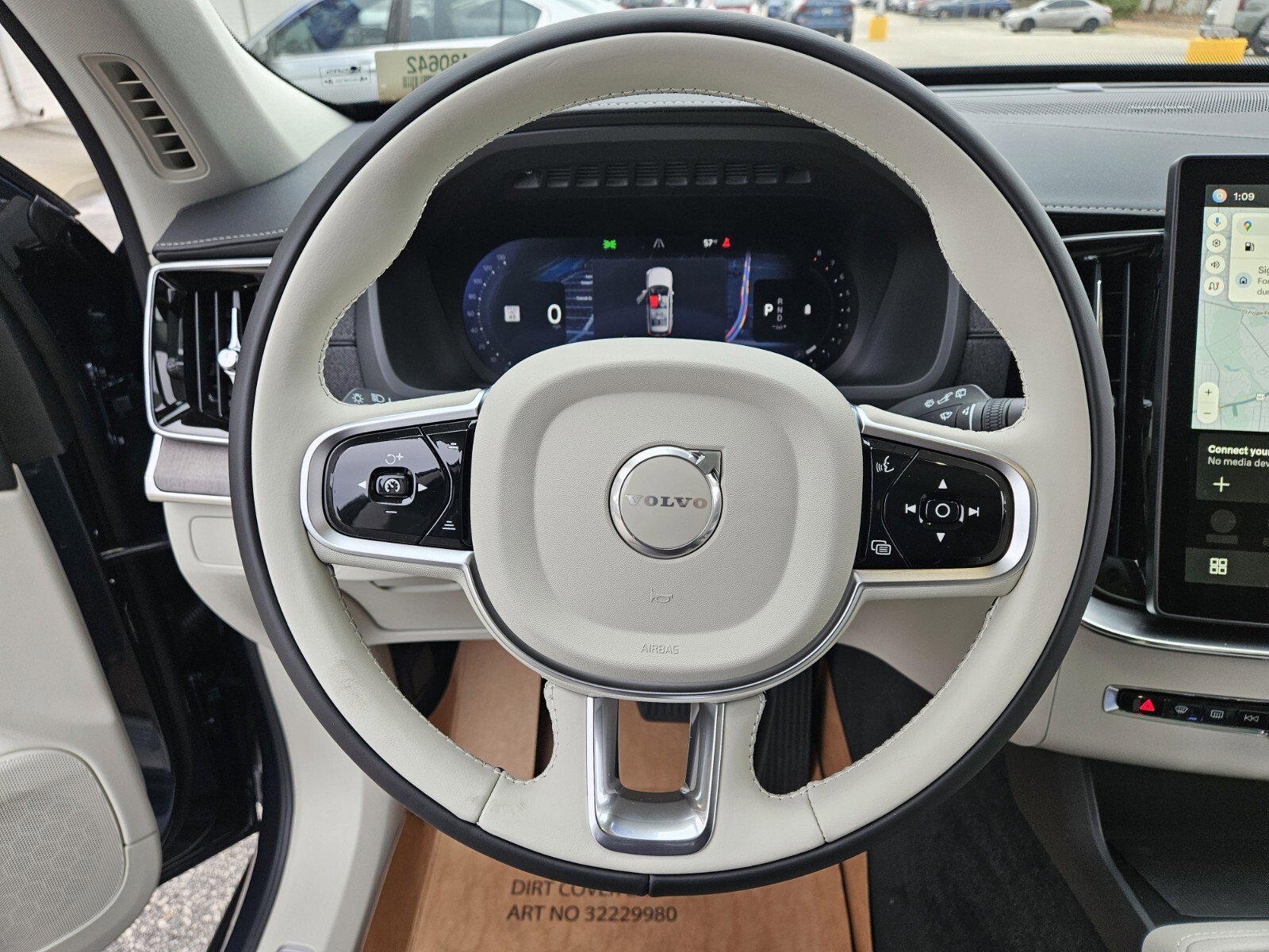 2026 Volvo XC90 Ultra - Photo 14