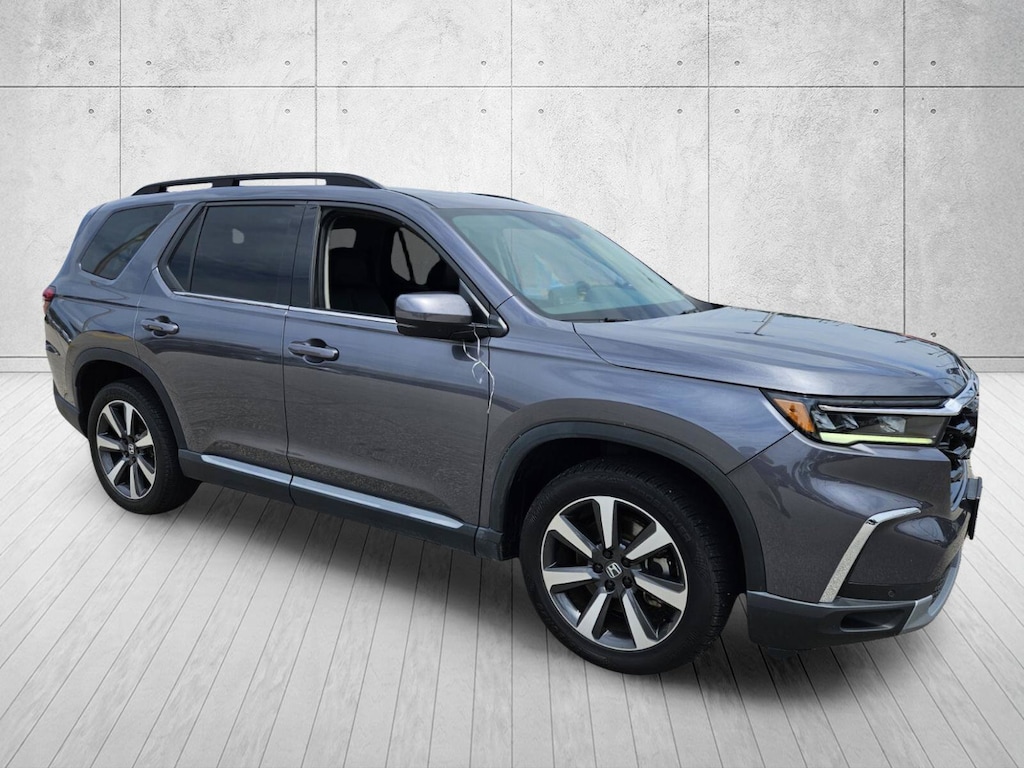 Used 2023 Honda Pilot Touring Touring AWD