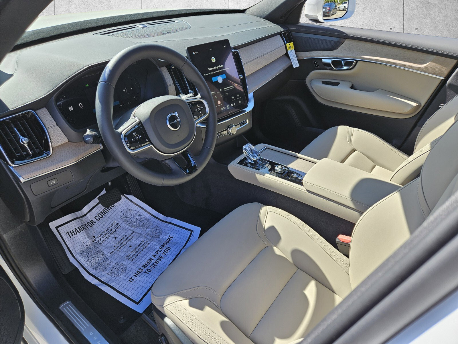 2026 Volvo XC90 Plus - Photo 6