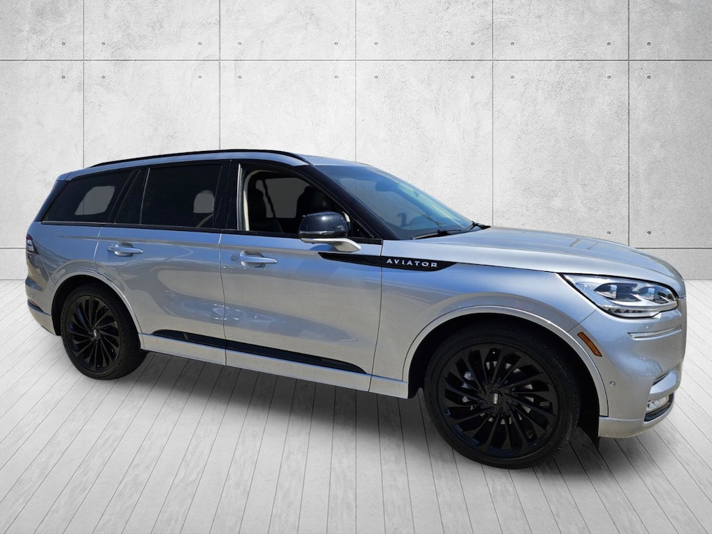 Used 2024 Lincoln Aviator Reserve Reserve RWD