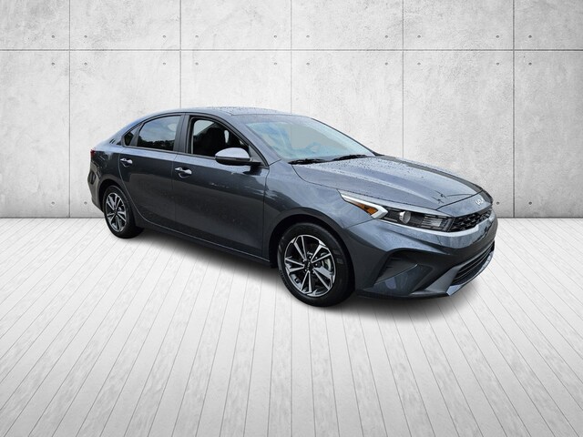 2023 Kia Forte LXS LXS IVT