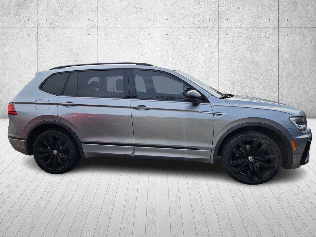 Used 2020 Volkswagen Tiguan 2.0T SE
