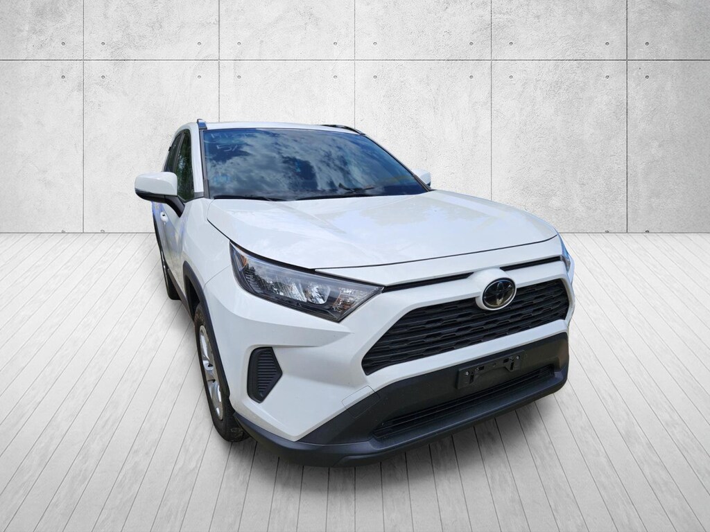 Used 2019 Toyota RAV4 LE LE AWD