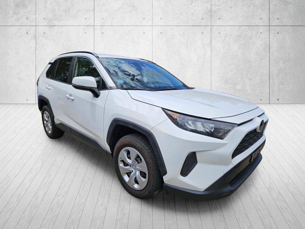 Used 2019 Toyota RAV4 LE LE AWD