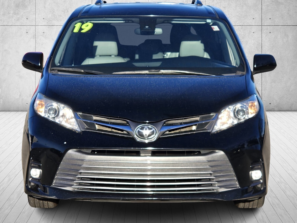 Used 2019 Toyota Sienna L