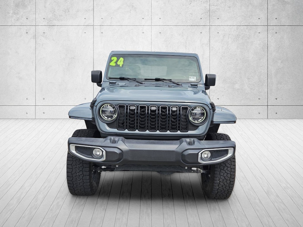 Used 2024 Jeep Gladiator Nighthawk Nighthawk 4x4