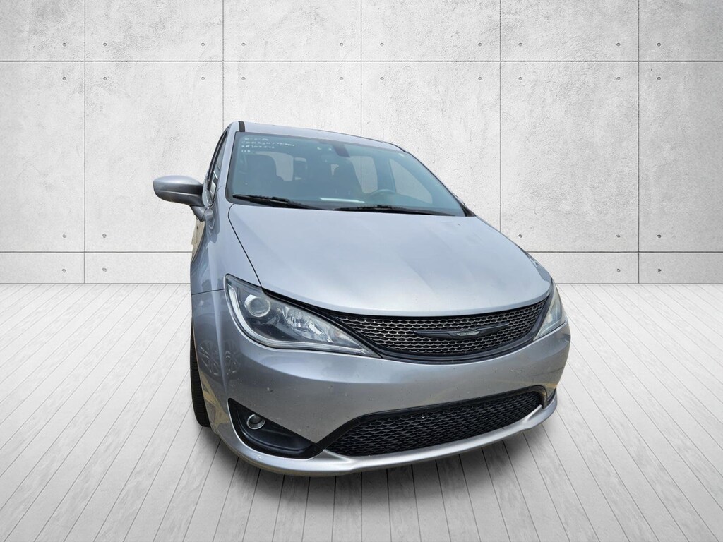 Used 2019 Chrysler Pacifica Touring Plus Touring Plus FWD