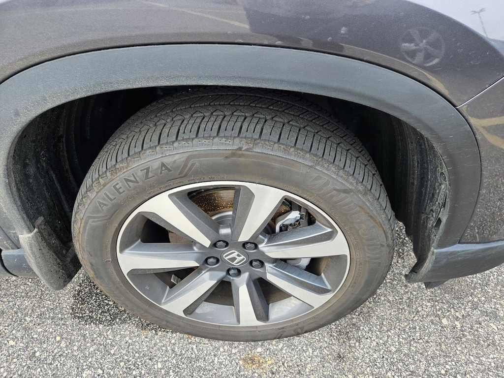 Used 2025 Honda Pilot Elite Elite AWD