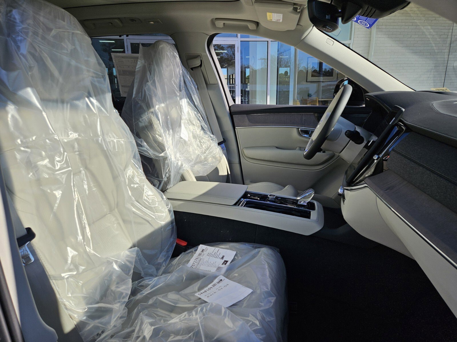 2026 Volvo XC90 Ultra - Photo 12