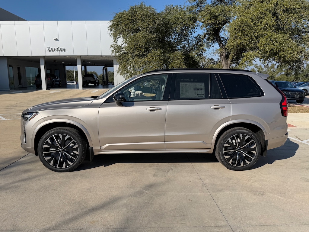 New 2026 Volvo XC90 B6 Ultra Dark Theme 7-Seater SUV