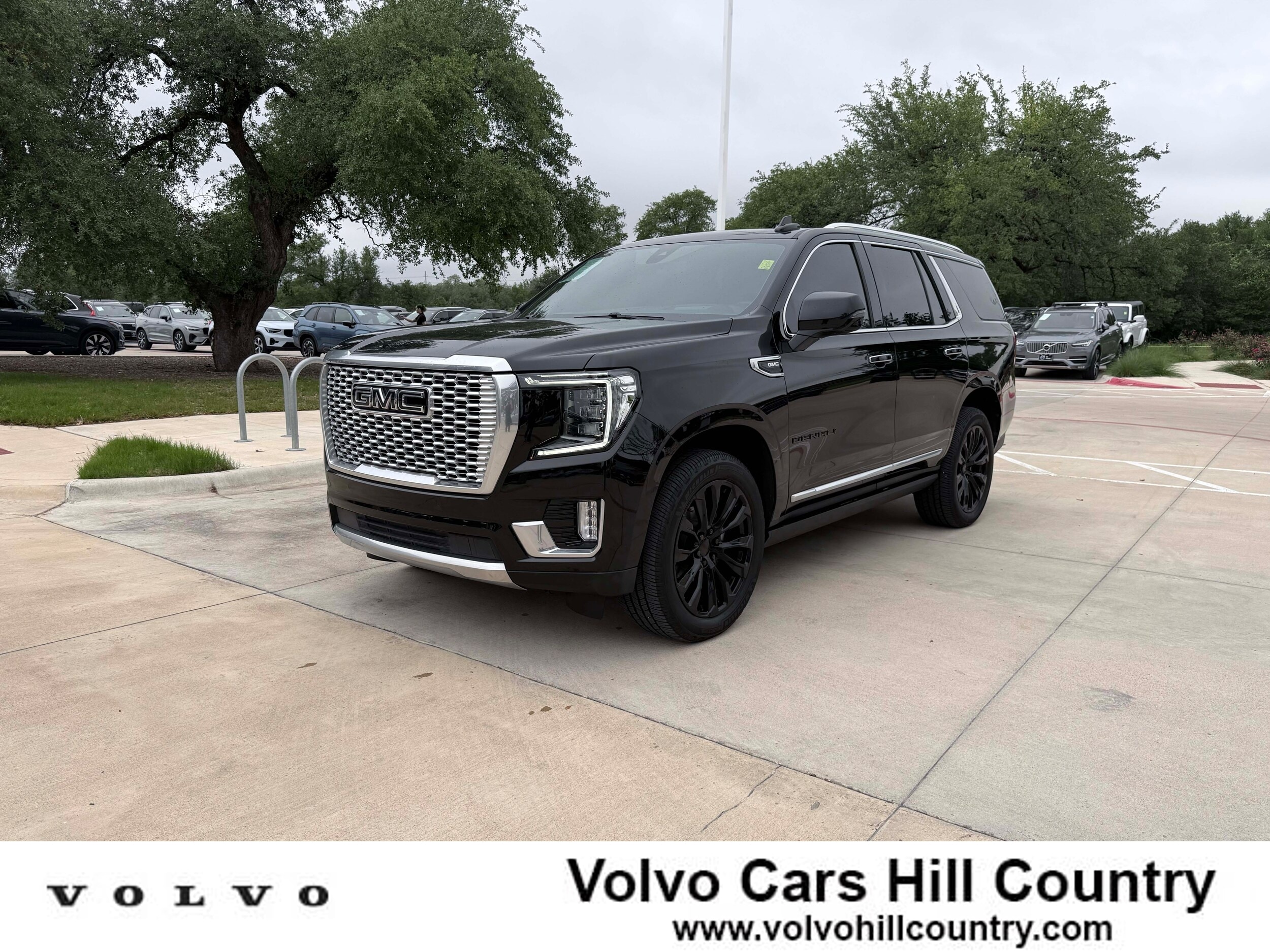 2022 GMC Yukon 4WD Denali's photo