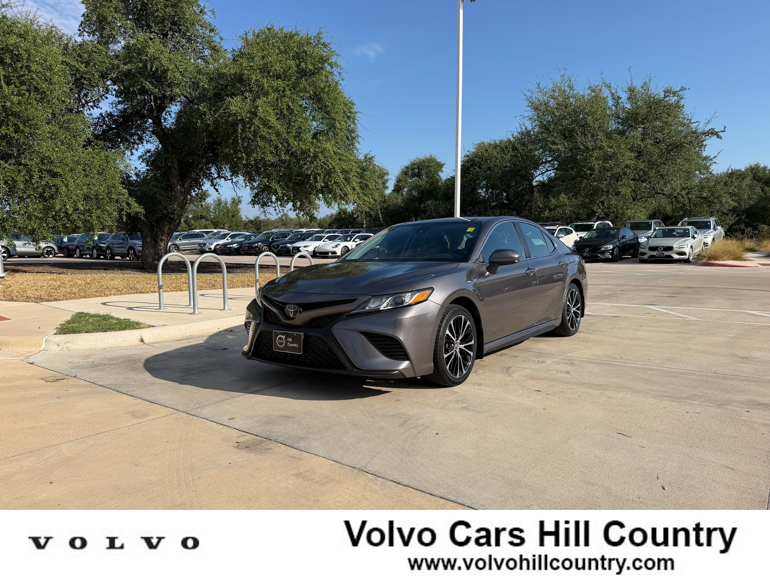 Used 2020 Toyota Camry SE