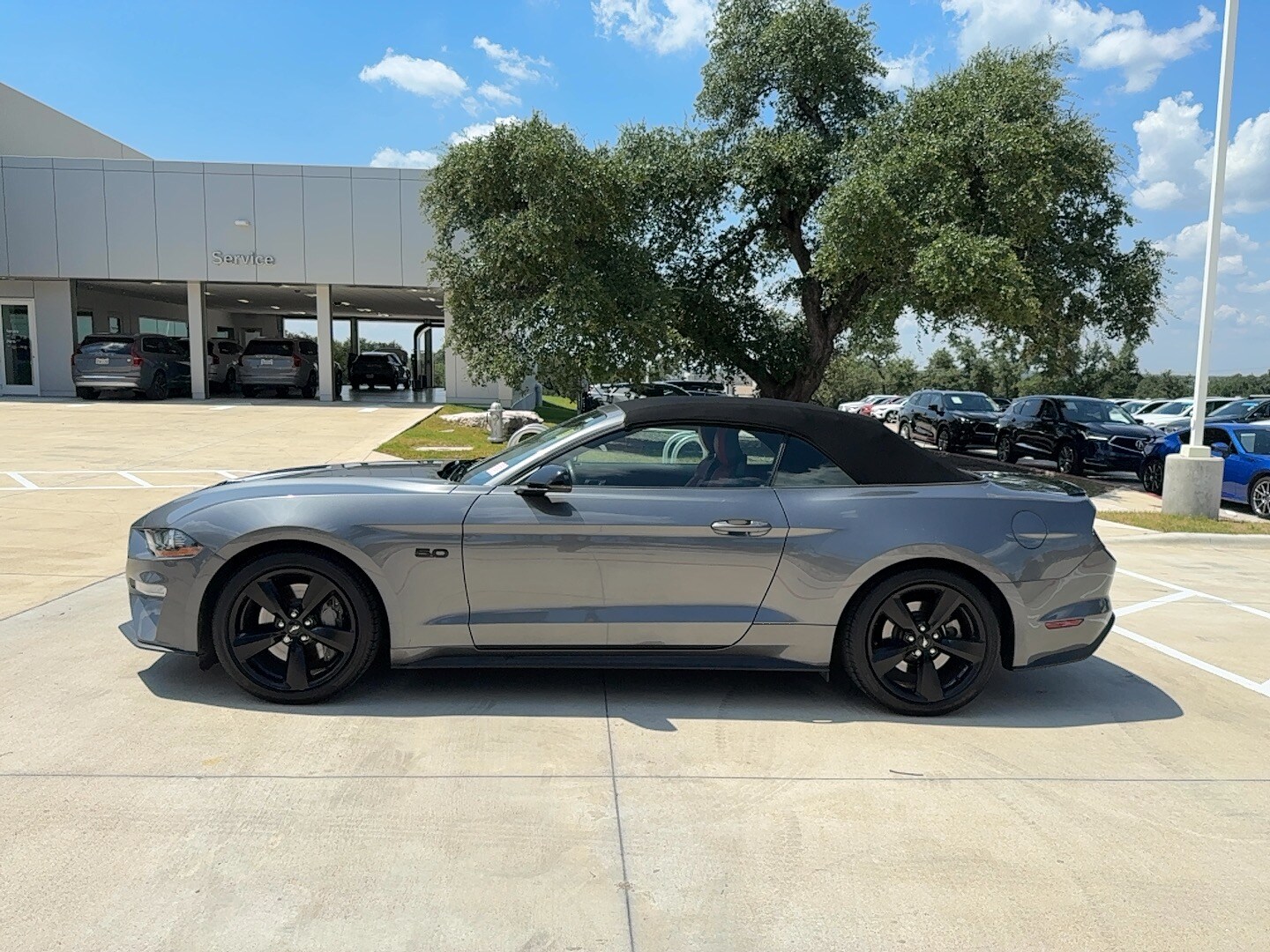 2021 Ford Mustang GT Premium Convertible photo 2