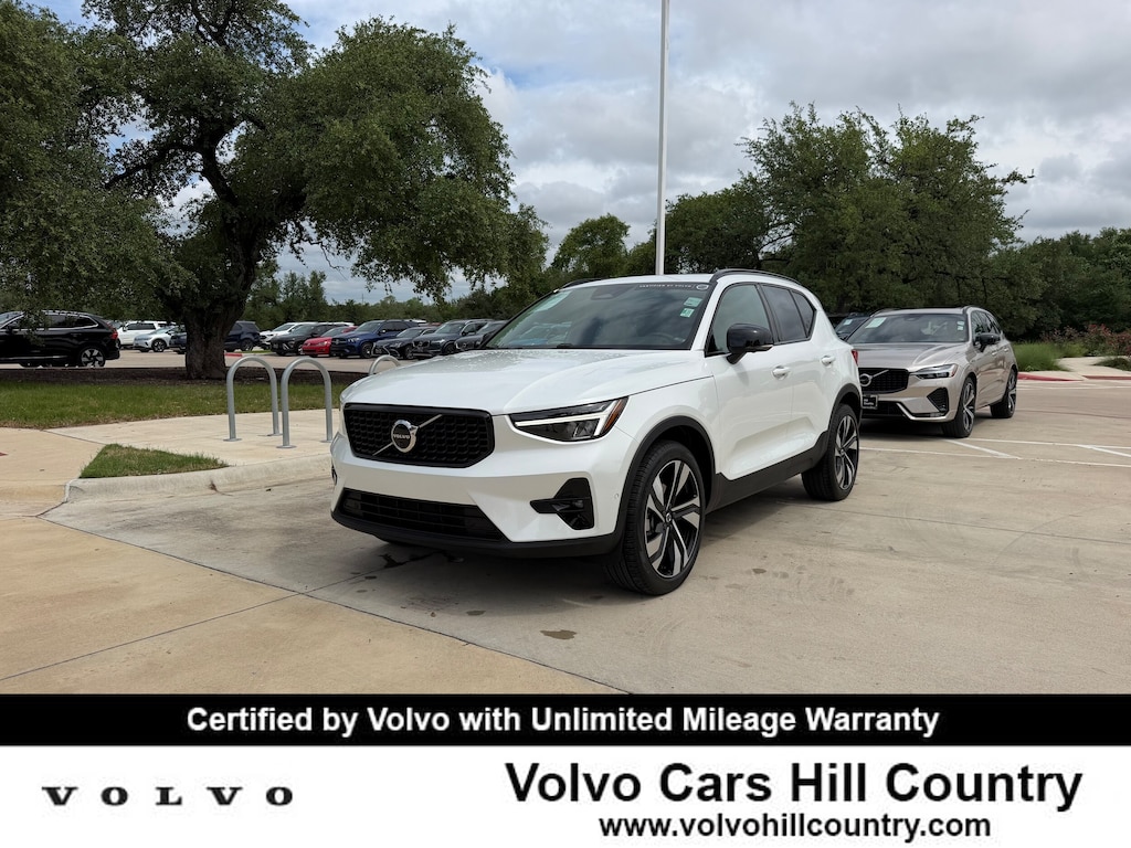 Certified 2023 Volvo XC40 B4 FWD Plus Dark SUV