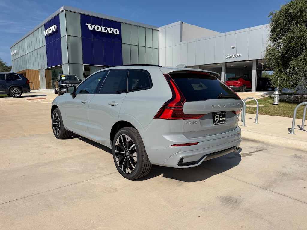 New 2026 Volvo XC60 B5 Plus SUV