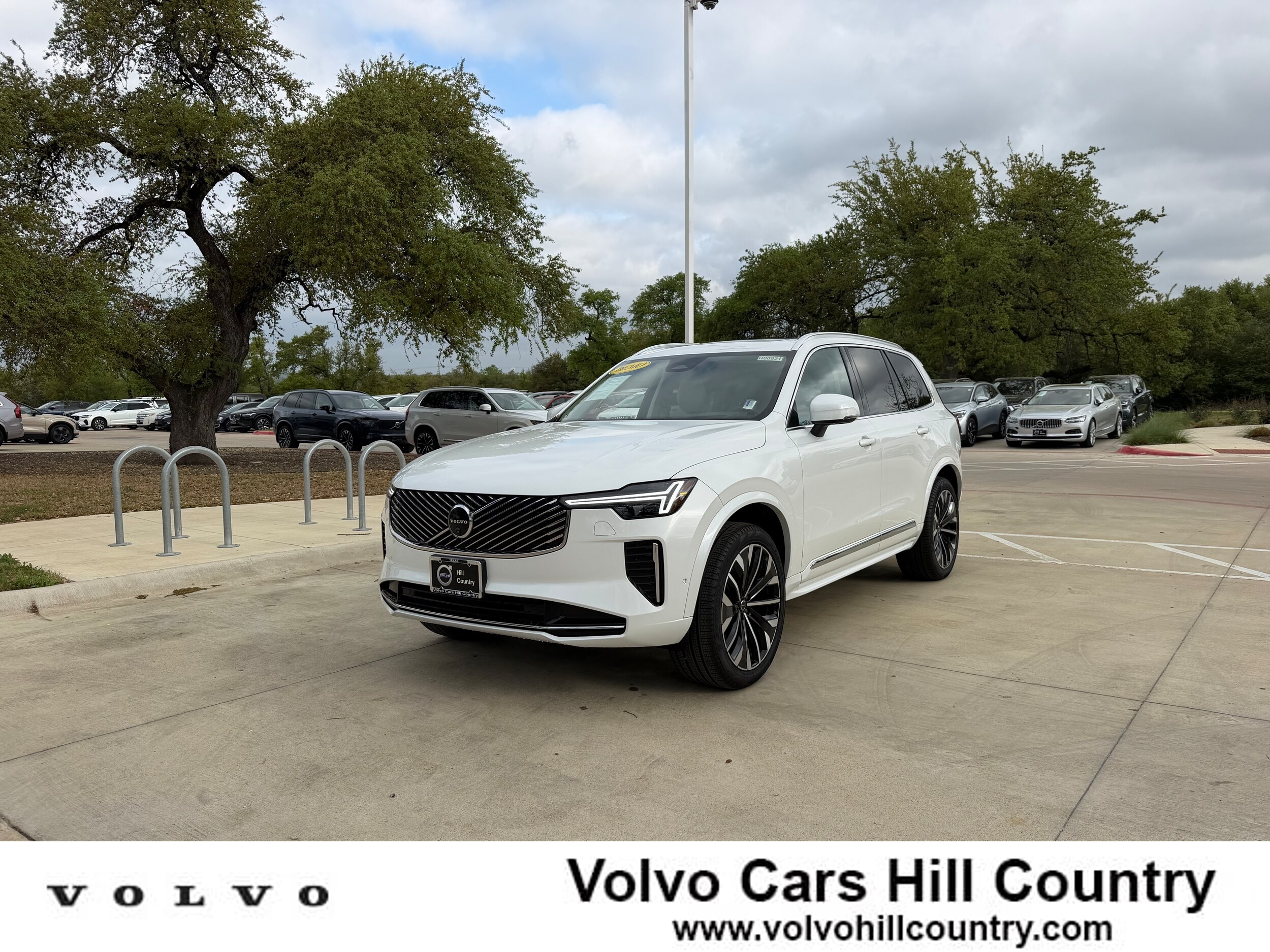 2026 Volvo XC90 B6 Ultra Bright 7-Seater 4WD's photo