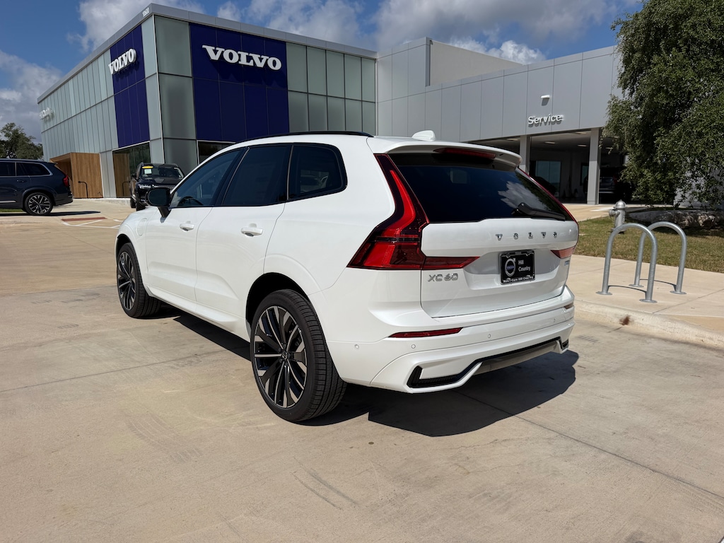 New 2026 Volvo XC60 plug-in hybrid T8 Ultra SUV
