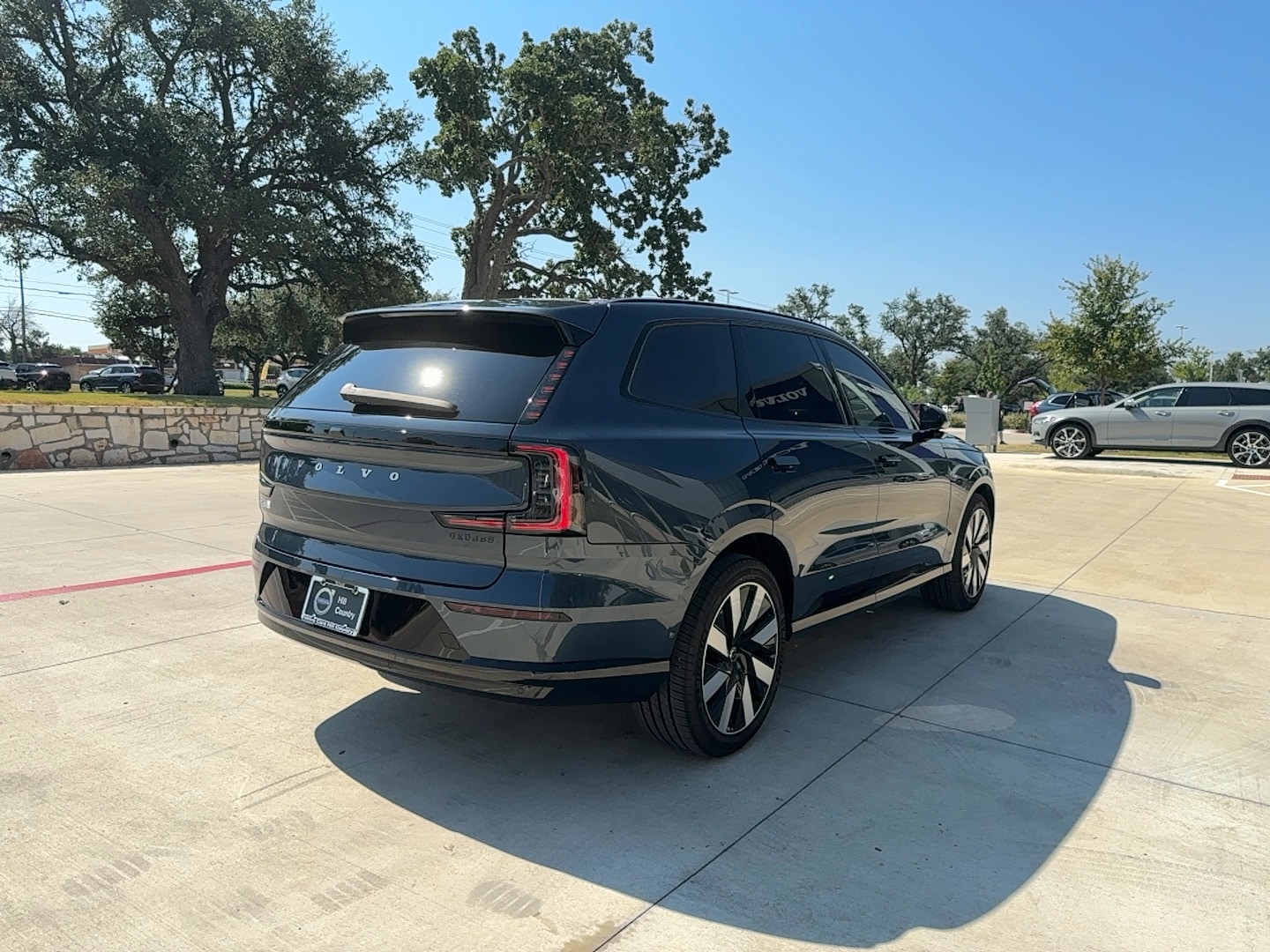 2025 Volvo EX90 Ultra - Photo 6