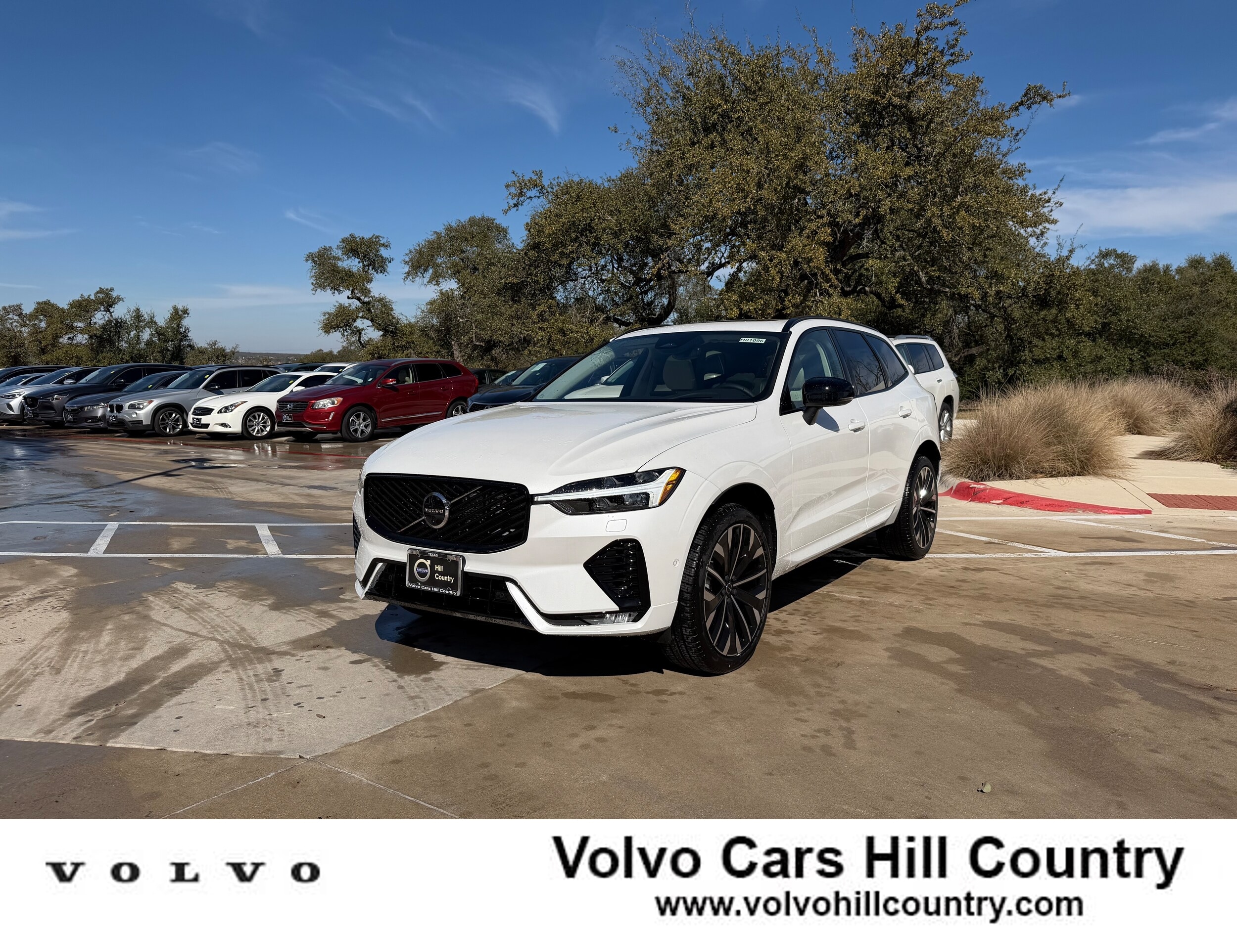 New 2026 Volvo XC60 B5 Ultra