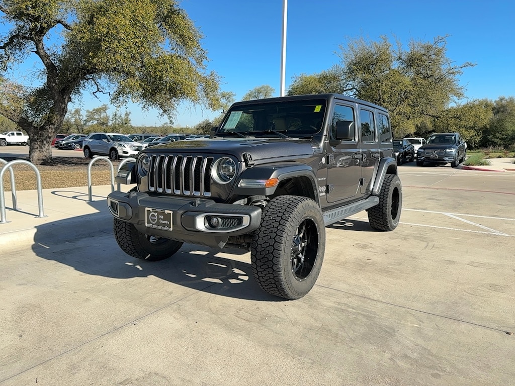 Used 2018 Jeep Wrangler Unlimited Sahara 4x4 SUV