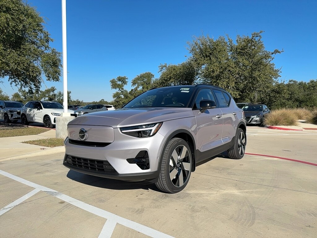 New 2026 Volvo EX40 Twin Motor Plus SUV