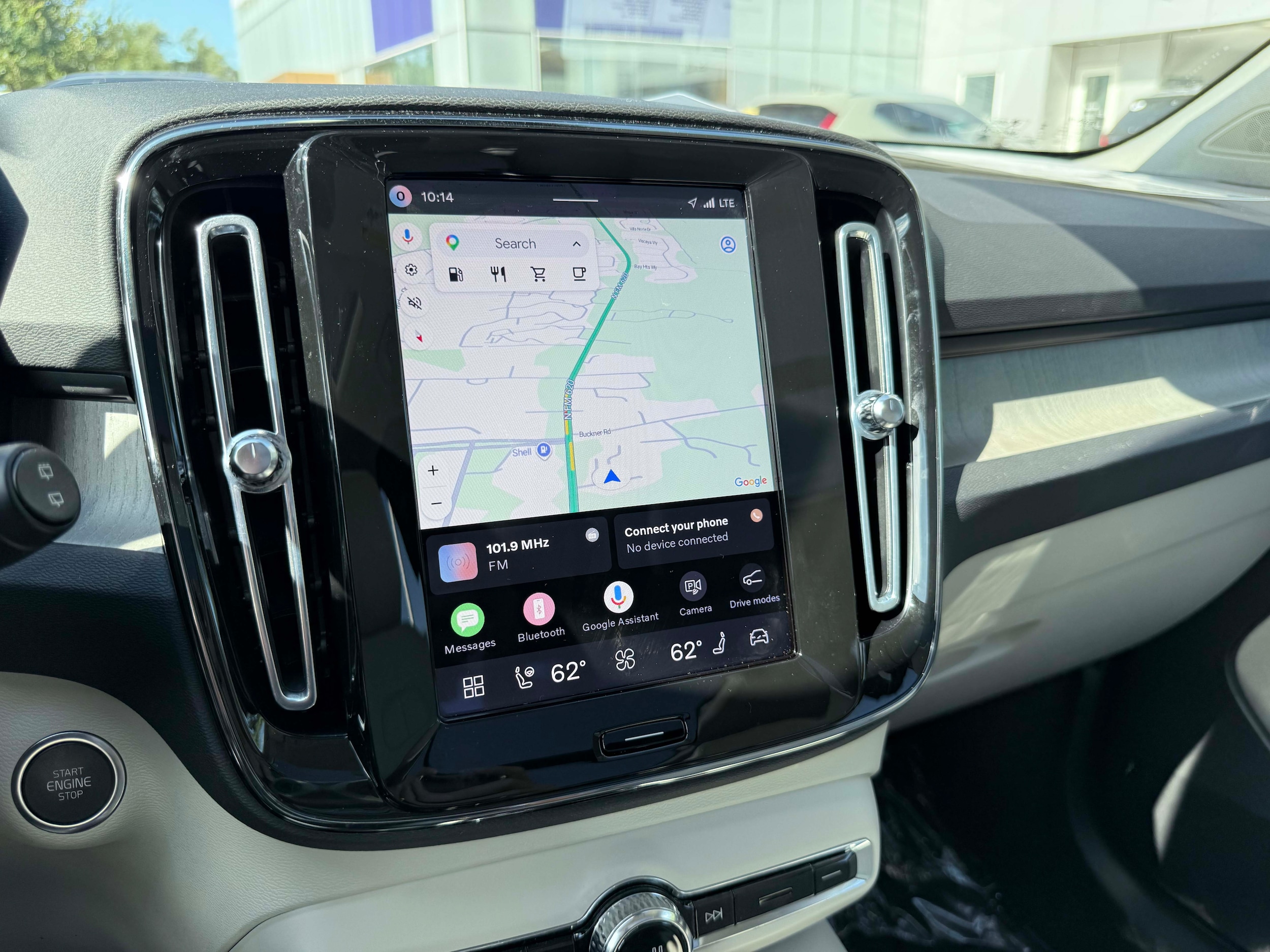 2026 Volvo XC40 Plus - Photo 22